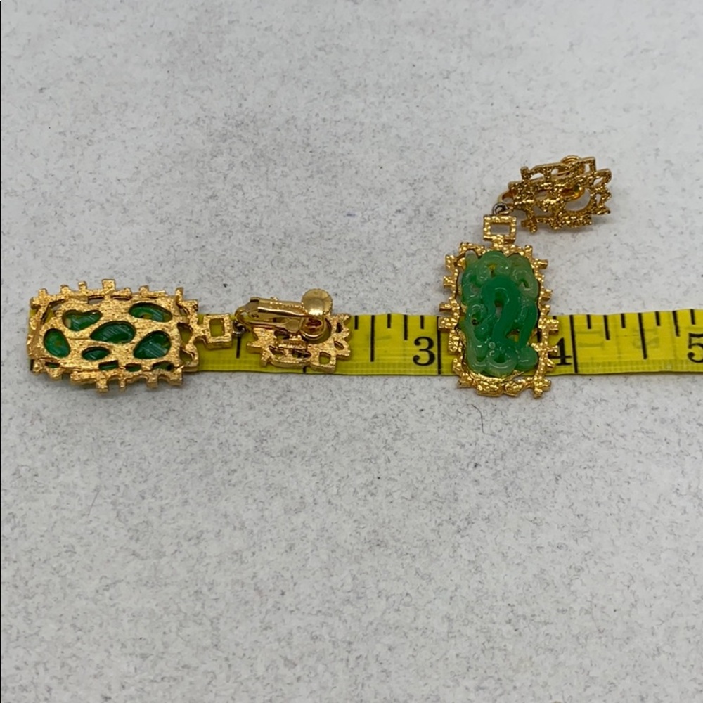 Stunning vintage Vendome faux jade earrings - Picture 7 of 9